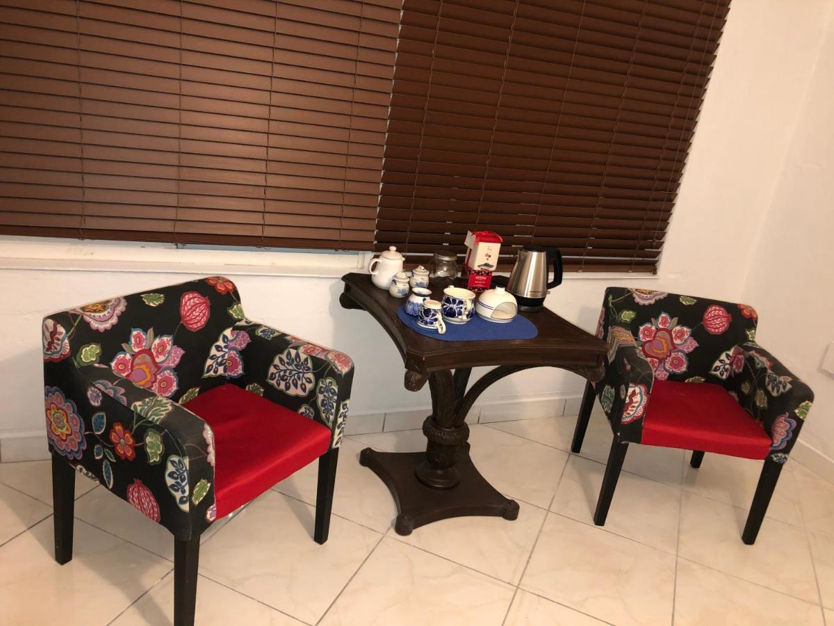 Private Room In The Heart Of Calle Ocho Маями Екстериор снимка